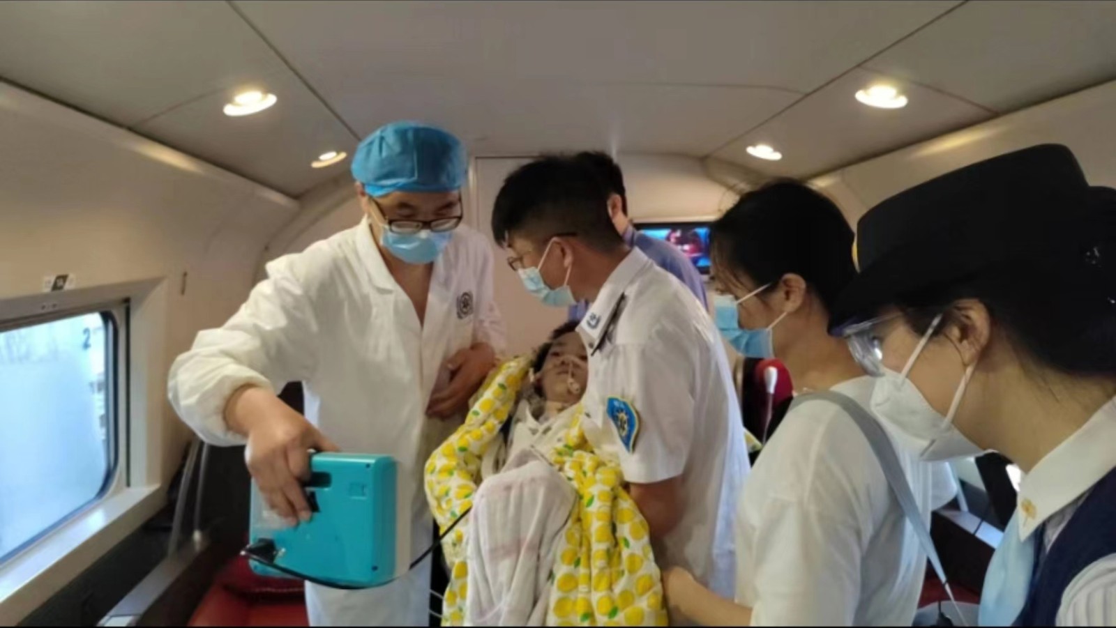 格尔木市专业高铁转运