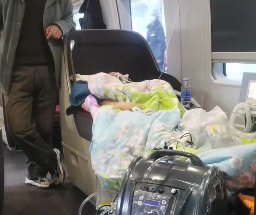 格尔木市高铁转运